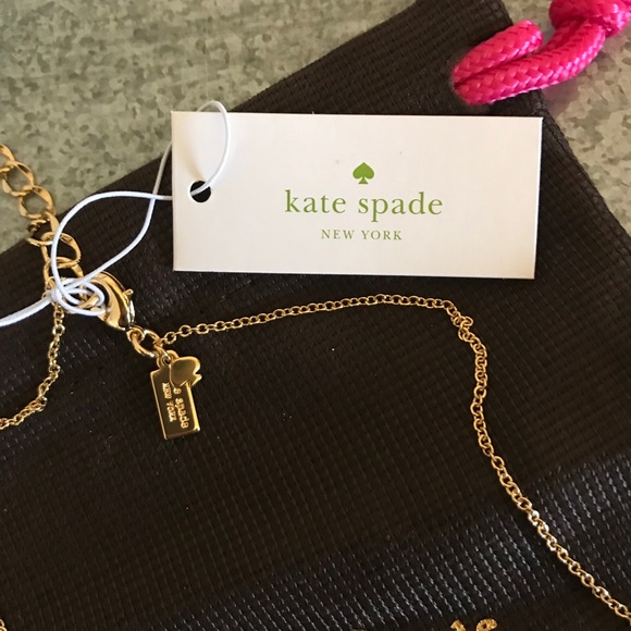 [Kate Spade] Open Spade Necklace - Picture 3 of 5